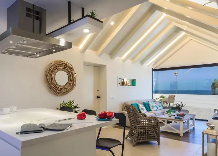 Villa Del Mar By